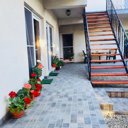 Casa Tudor