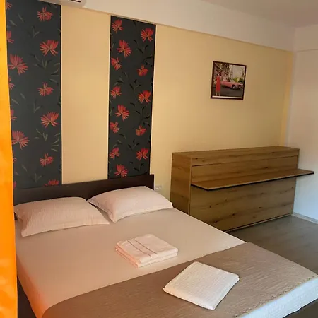 Casa Tudor 3*