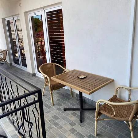 بيت ضيافة Casa Tudor